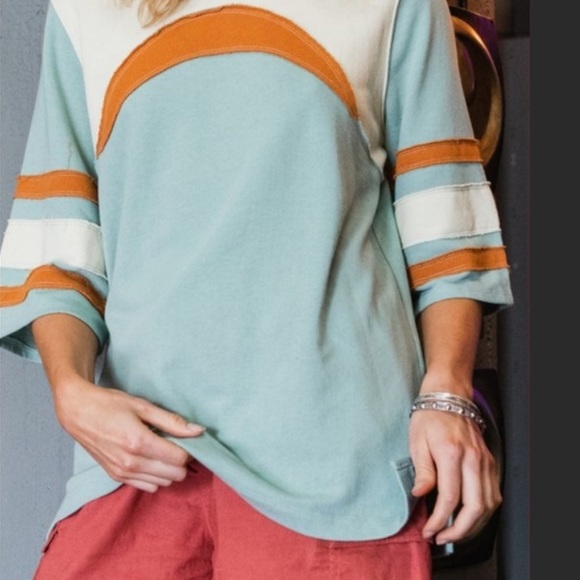 🩵🧡Color Block Knit 🧶 Top🧡🩵 - Picture 3 of 3